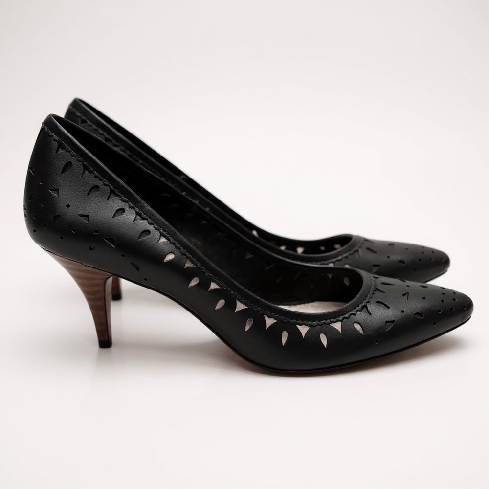 DKNYC Black Leather Women's Heels Like New! 7.5
